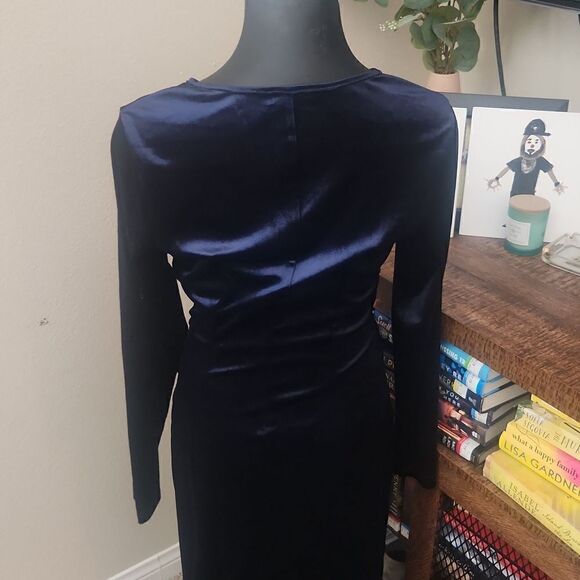 Zaberry Dress  - Picture 6 of 12